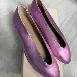 A. Soliani Pink Metallic Suede Flats Size 39 Made in Italy Ballet Shoes